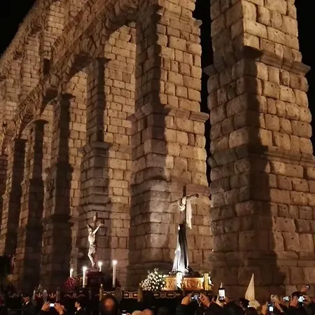 El Balconcito De San Millan Iii アパート *